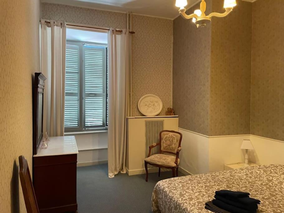 Champagnac  Belle Et Confortable Demeure Du XVII Eme Siecle מראה חיצוני תמונה