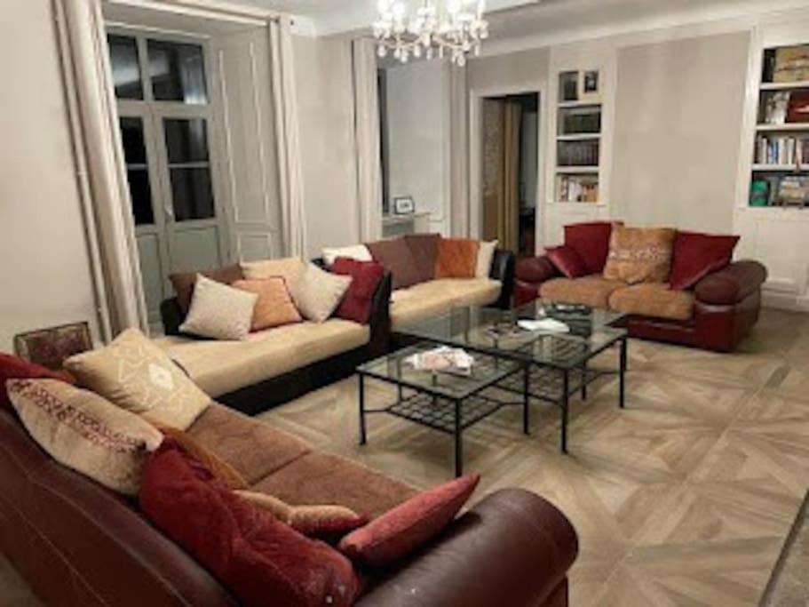 Champagnac  Belle Et Confortable Demeure Du XVII Eme Siecle מראה חיצוני תמונה